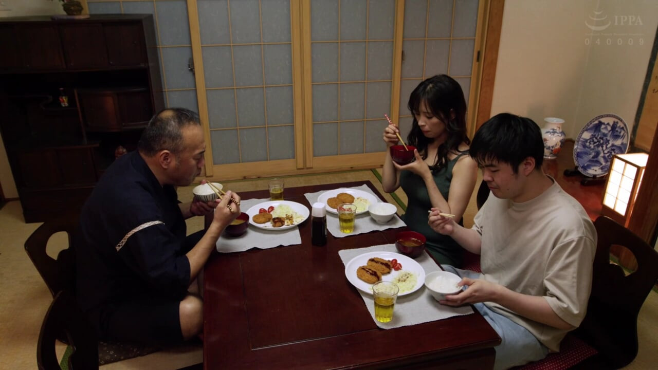 သူငယ်ချင်း မိန်းမ အထန်မ …